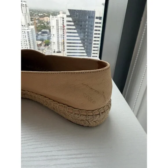 Chanel CC Espadrilles Beige Black Cap Toe Leather Flats Size 39 Lambskin - Picture 14 of 16